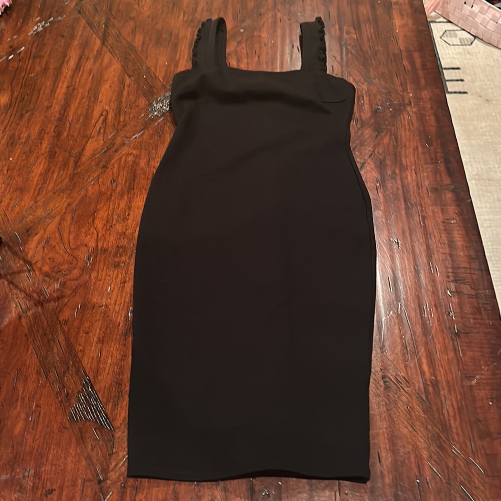 Like New! Lulus Persuasion Black Ruffled Bodycon Midi Dress